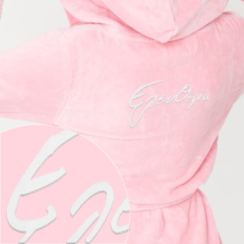 Προσωποποιημένο Μπουρνούζι με Κεντημένο Όνομα