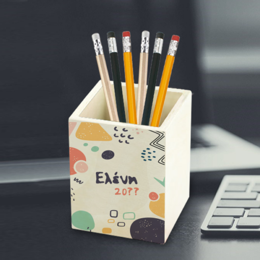 Μολυβοθήκη Γραφείου με σχέδια, Όνομα