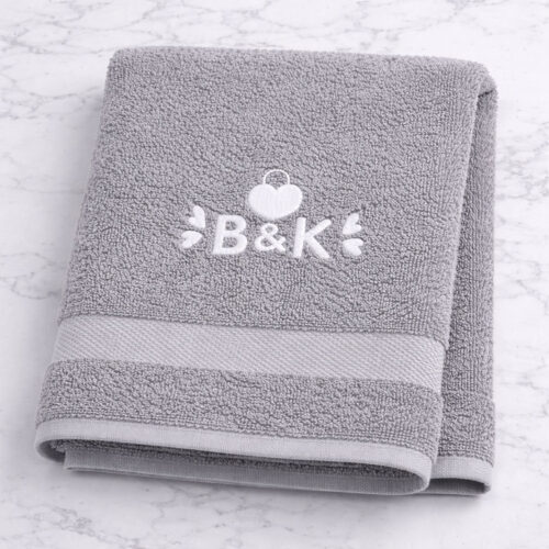 Prosopopoiimenes Petsetes me kentima arxika se kardia gia zeygaria gamo