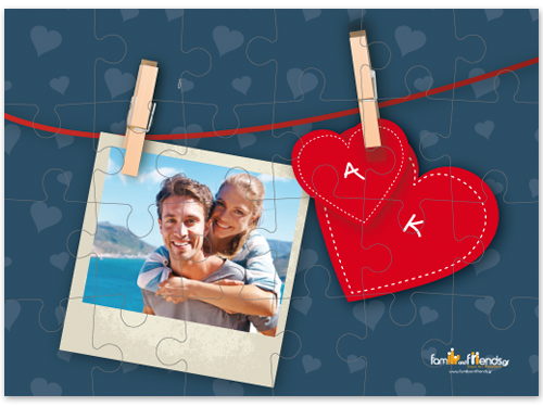 Παζλ για Ερωτευμένους με Αρχικά και Φωτογραφία